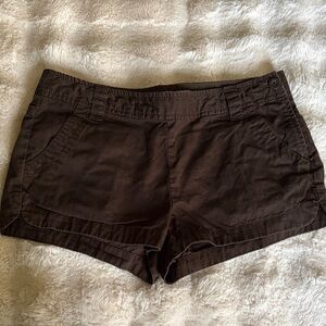 Old Navy Women's Dark Brown Casual Shorts size 4